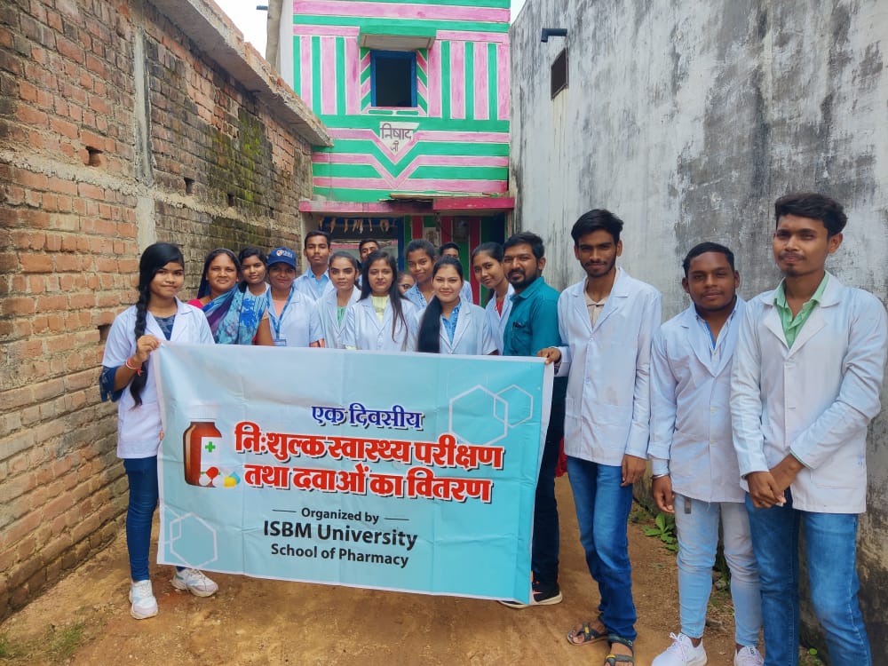आईएसबीएम विवि द्वारा नि: शुल्क स्वास्थ्य परीक्षण शिविर