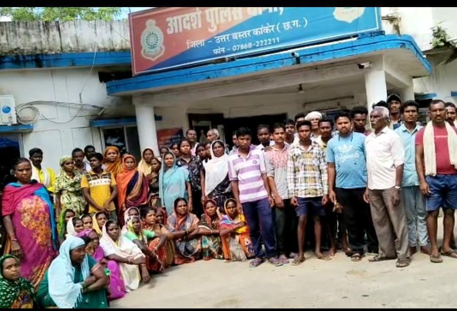 प्राचार्य के मारपीट से तंग आकर एक छात्र ने खाया जहर सहपाठी छात्राओं ने लगाया आरोप, ईलाज के दौरान हुई मौत