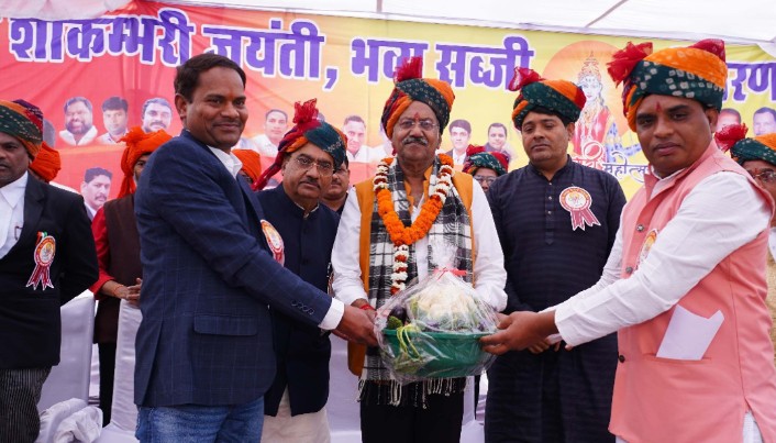 शाकम्भरी जयंती पर आयोजित कार्यक्रम में शामिल हुए मंत्री बृजमोहन अग्रवाल