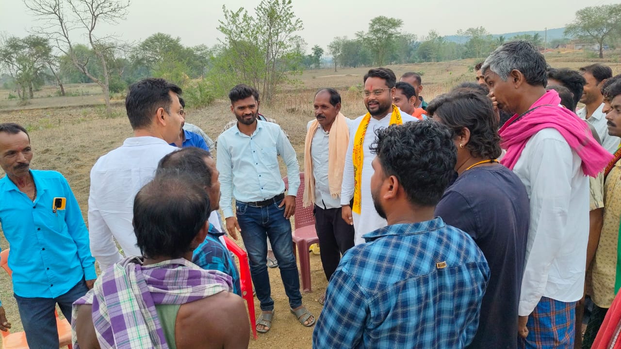 बुल्डोजर चला घुमरगुड़ा पंचायत के जनहित में,अब किसानों को नहीं होना पड़ेगा परेशान