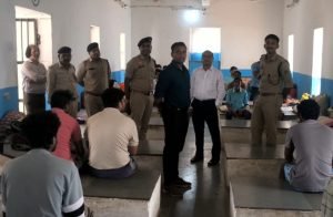 कलेक्टर व पुलिस अधीक्षक उप जेल निरीक्षण