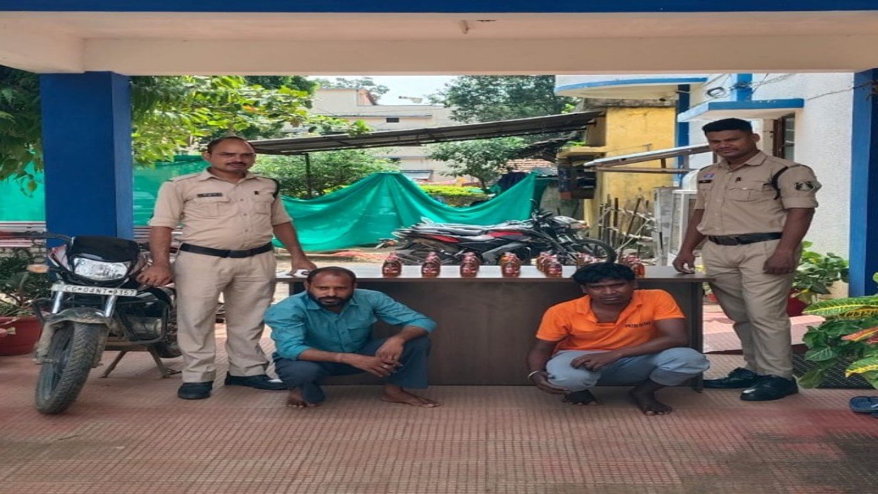  5.940 लीटर देशी मसाला शराब 