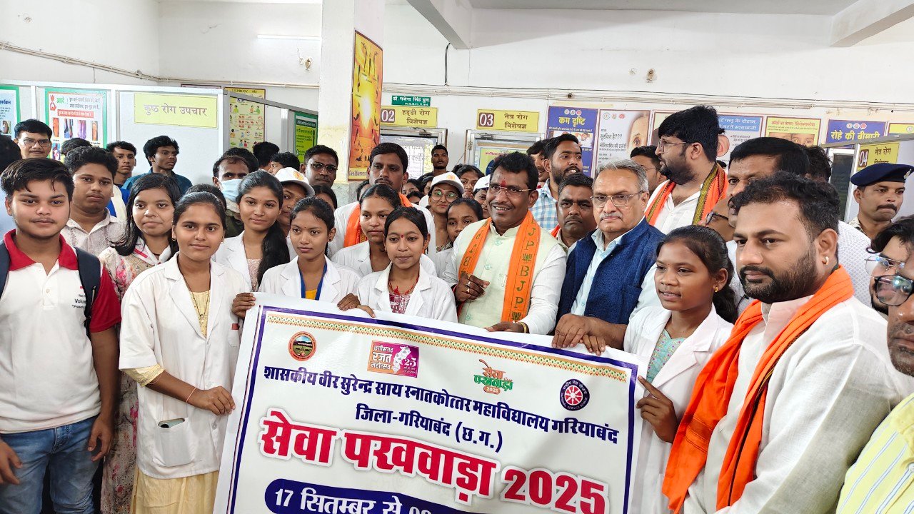 पीएम नरेंद्र मोदी 