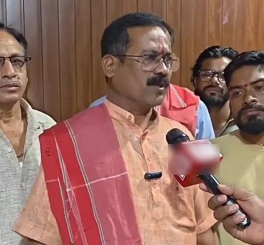 Amit Baghel Controversy : विवादित बयान के बाद अमित बघेल पर FIR दर्ज