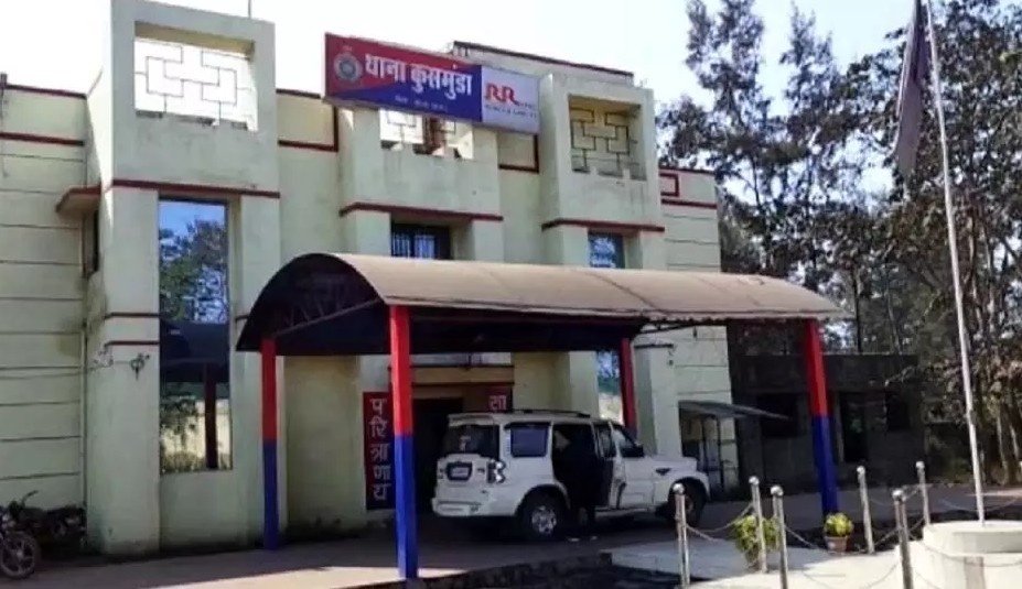 Attack on Naib Tehsildar : कोरबा में नायब तहसीलदारों पर हमला, पुलिस ने चारों आरोपियों को किया गिरफ्तार Attack on Naib Tehsildar