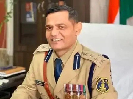 IG Dangi News : IG डांगी पर एक्शन महिला उत्पीड़न के आरोप में हटाए गए, अजय यादव को नया चार्ज IG Dangi News