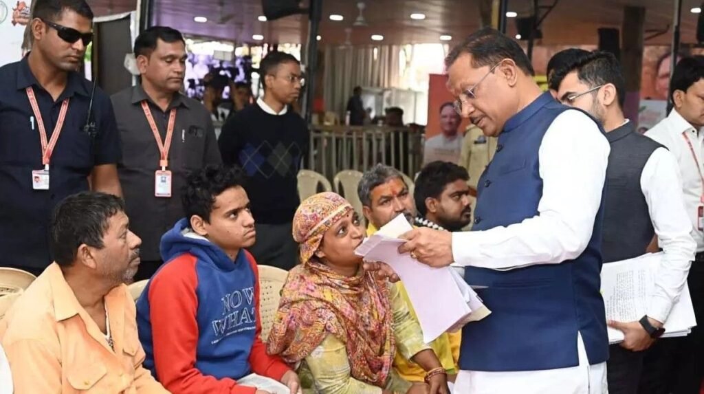 CM Vishnudev Say : जनता की समस्याओं का समाधान प्राथमिकता, CM विष्णुदेव साय ने दिया भरोसा CM Vishnudev Say