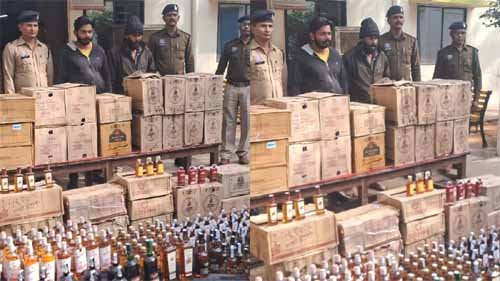 ब्रेकिंग न्यूज़ : दो तस्करों से 3 लाख का अवैध एमपी निर्मित शराब जब्त…