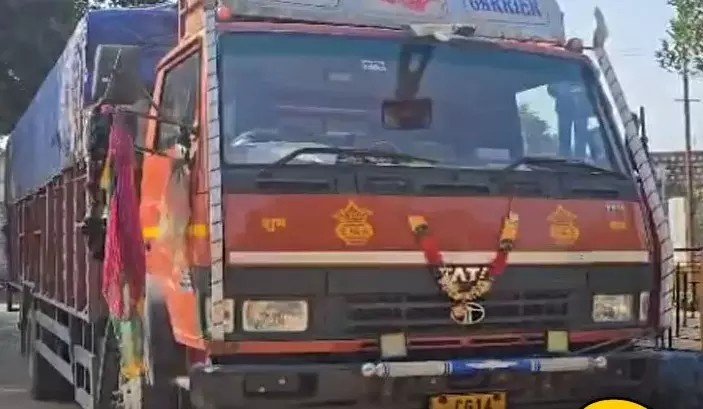 Jashpur robbery case : जशपुर में 13 लाख रुपये का मामला उलझा, पुलिस के हाथ नहीं लगे लूट के सबूत