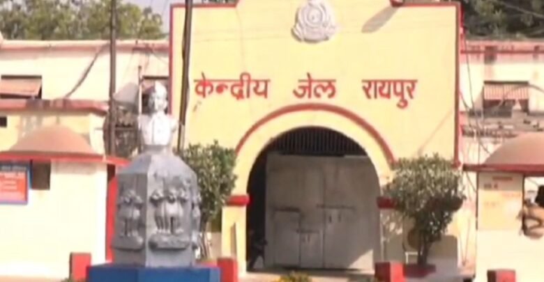 ब्रेकिंग : रायपुर जेल में बंद इस नेता की मौत, इस घोटाले के आरोप में काट रहे थे सजा……