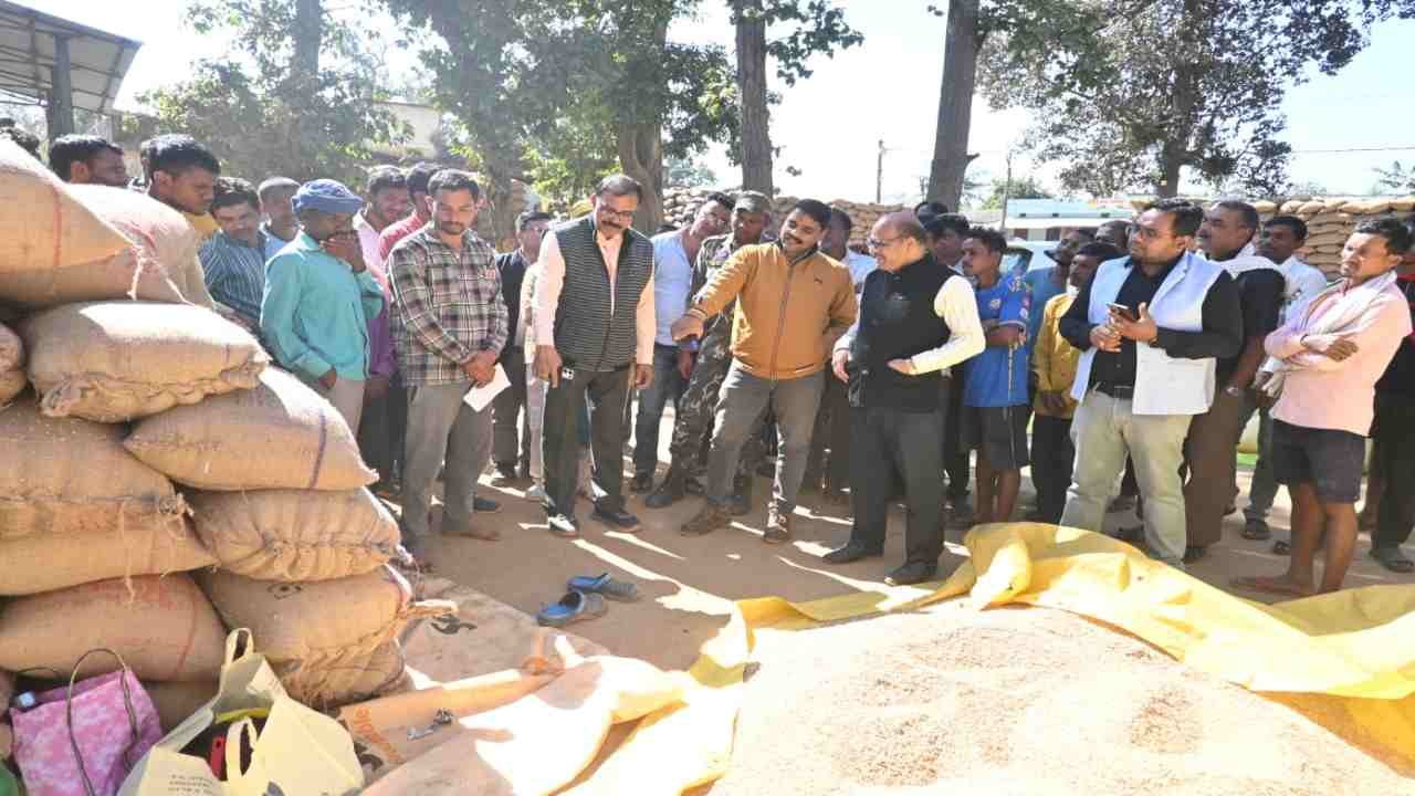 धान खरीदी केंद्रों